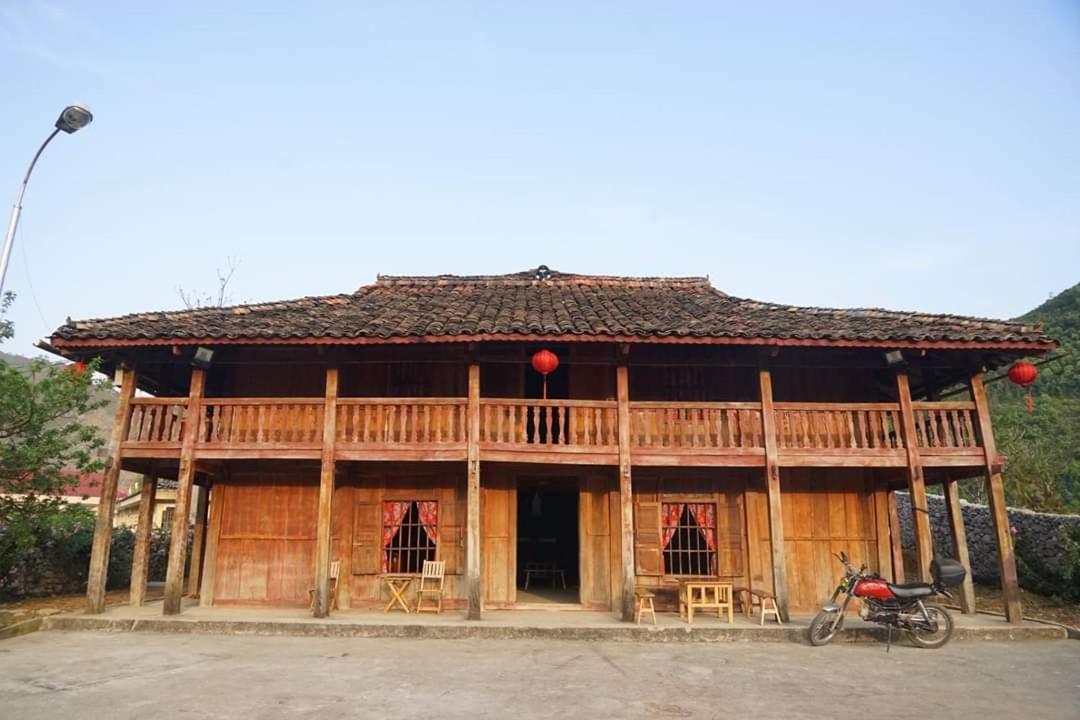 Lo Lo Homestay & Cafe Meo Vac Buitenkant foto