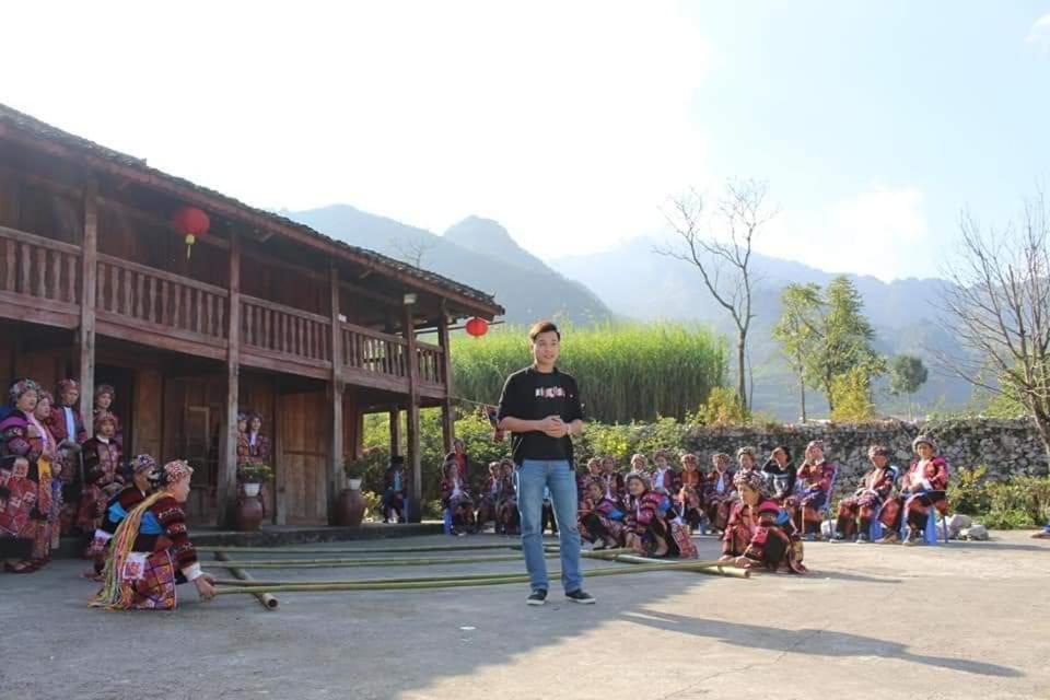 Lo Lo Homestay & Cafe Meo Vac Buitenkant foto
