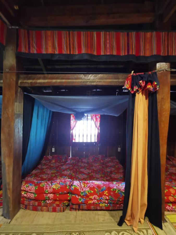 Lo Lo Homestay & Cafe Meo Vac Buitenkant foto