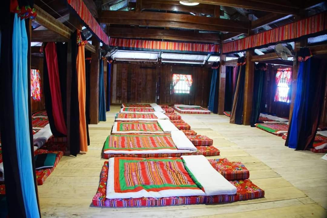 Lo Lo Homestay & Cafe Meo Vac Buitenkant foto