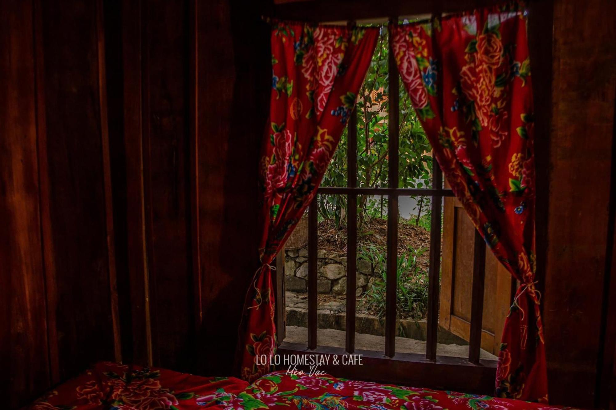 Lo Lo Homestay & Cafe Meo Vac Buitenkant foto
