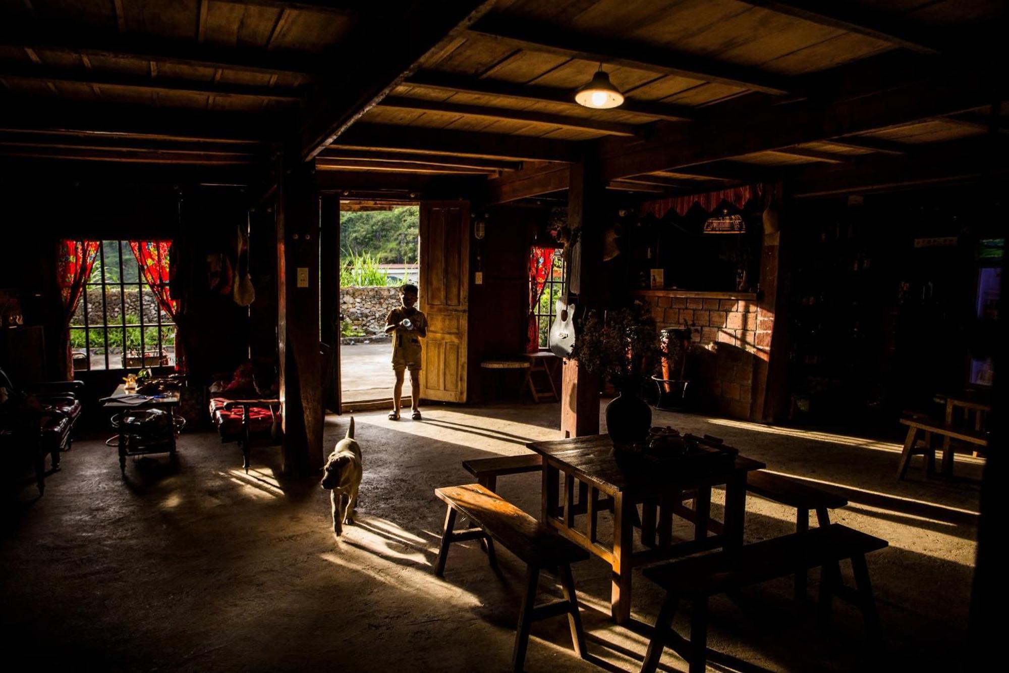 Lo Lo Homestay & Cafe Meo Vac Buitenkant foto